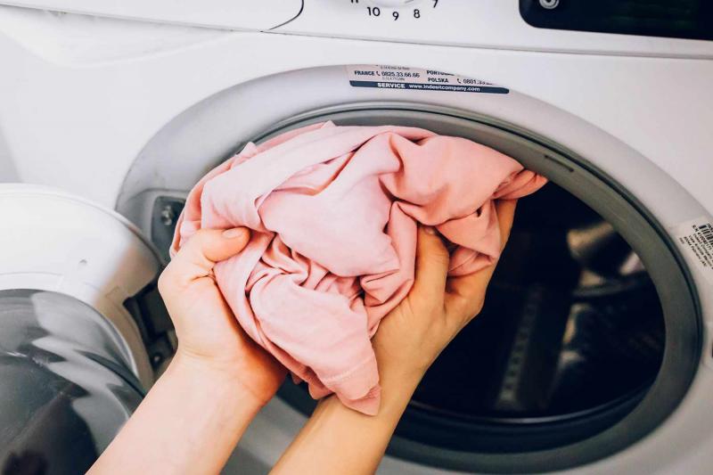 Is Your Laundry Detergent Up To The Task: 14 Ways To Get Sweat And Odor Out Of Athletic Clothes