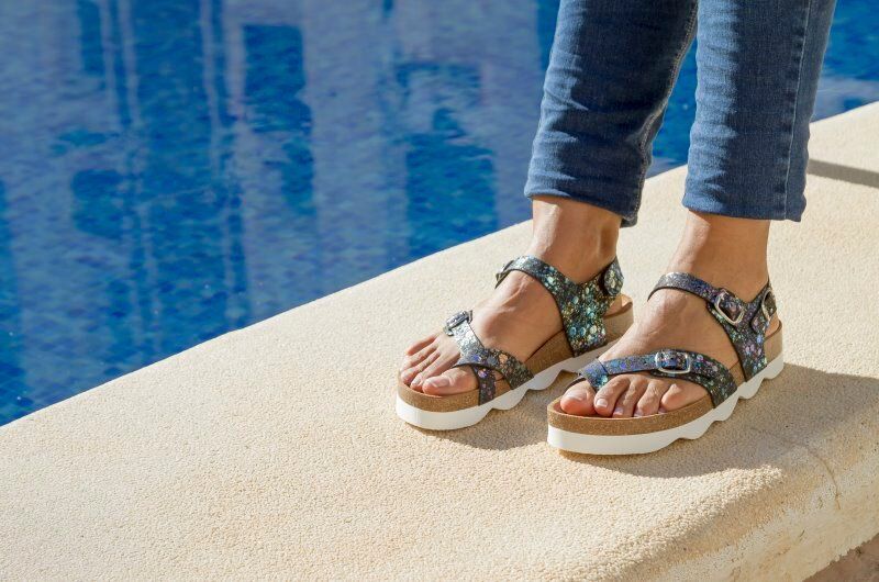 iSlide Sandals Review The Best Slipon Sandal for Travel and Adventure