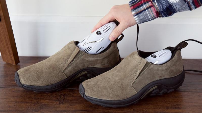Keep Your Boots Looking Fresh Daily: The 15 Best Suede and Nubuck Brush Tips