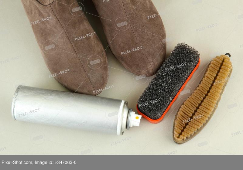 Keep Your Boots Looking Fresh Daily: The 15 Best Suede and Nubuck Brush Tips