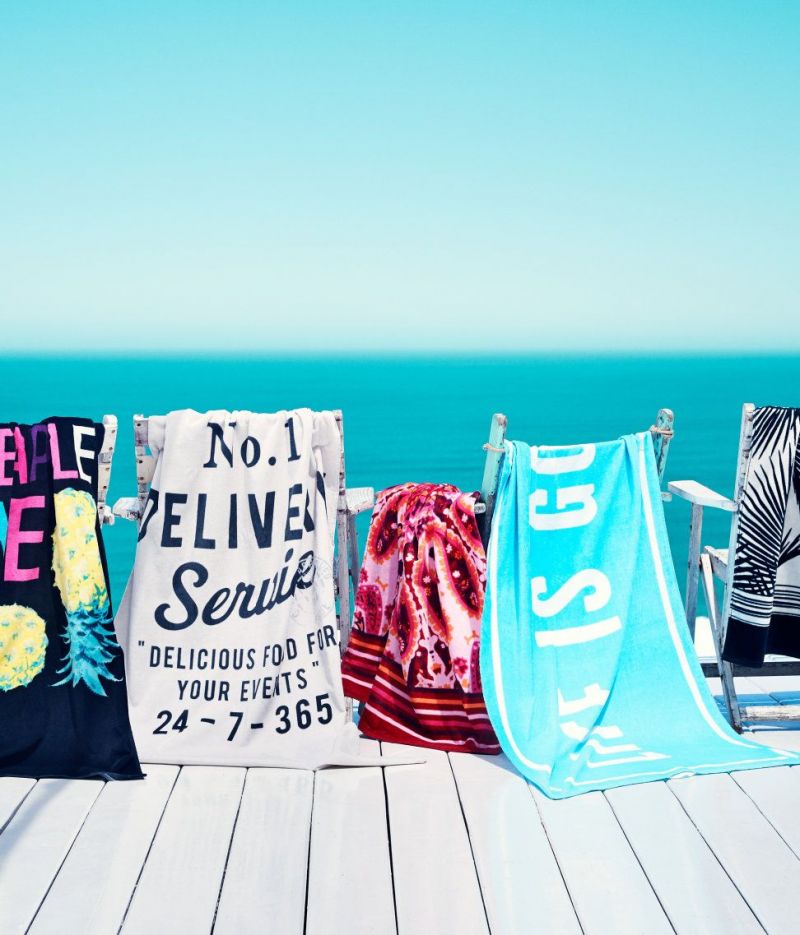 Keep Your Gear Dry This Summer with the Best Beach Towels for Lacrosse Players