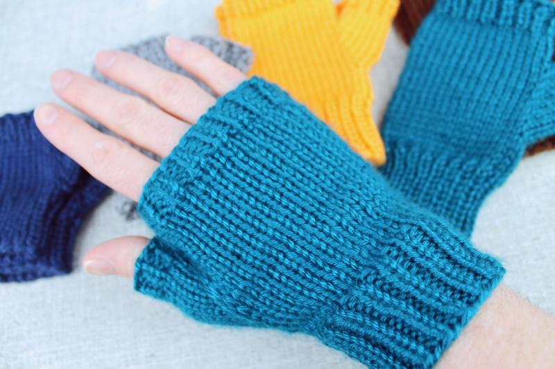 Knitting Football Gloves at Home: Grab Your Needles for These 15 Tips