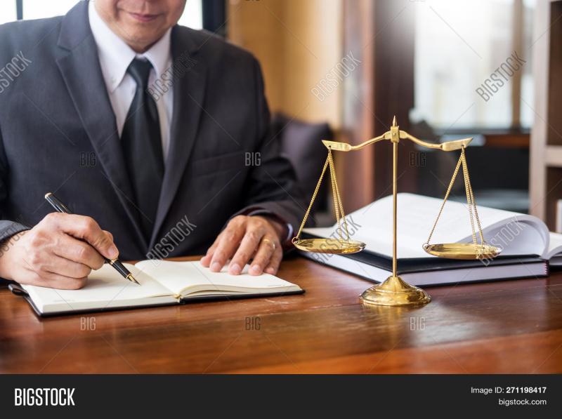 La Crosse Criminal Defense: 15 Factors to Consider When Hiring The Best Attorney for Your Needs