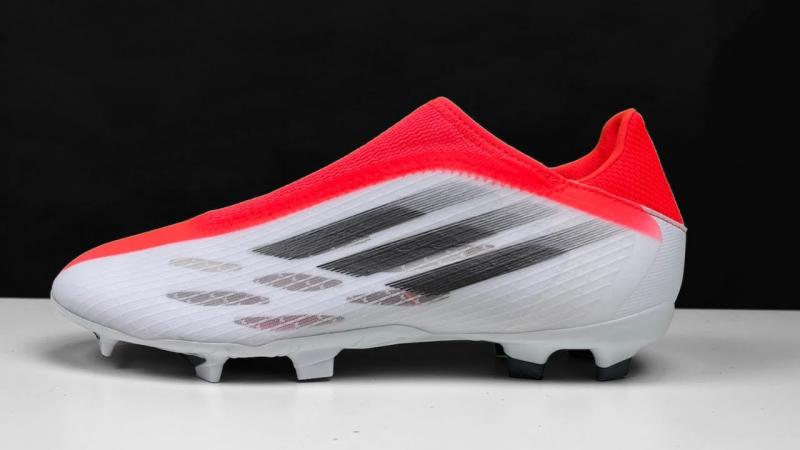 Laceless The Next Frontier of Soccer Shoes. Adidas Speedflow Laceless Review