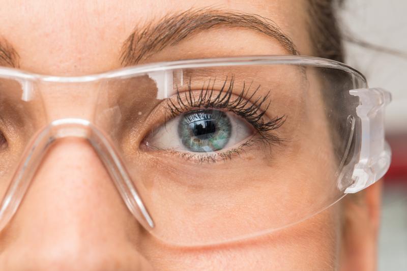 Lacrosse Goggles That Fit Over Glasses: 14 Must-Know Tips for Safely Playing With Prescription Eyewear