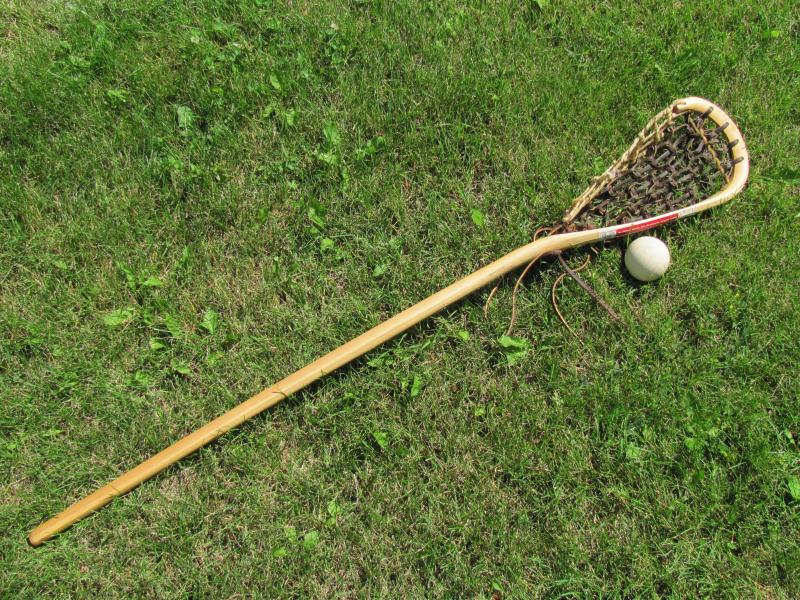 Lacrosse Heads: The 14 Keys to Finding the Lightest and Best Performing Middie Stick