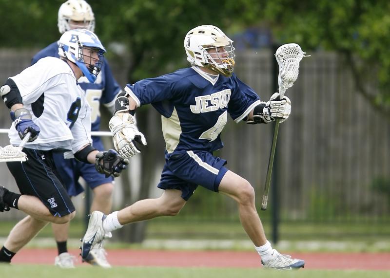 Lacrosse Newbies: 15 Must-Know Lacrosse Rules to Master the Game