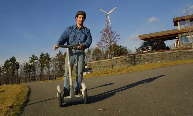 Lean Into The Future of Personal Transportation: Discover the Jetson Spin Hoverboard