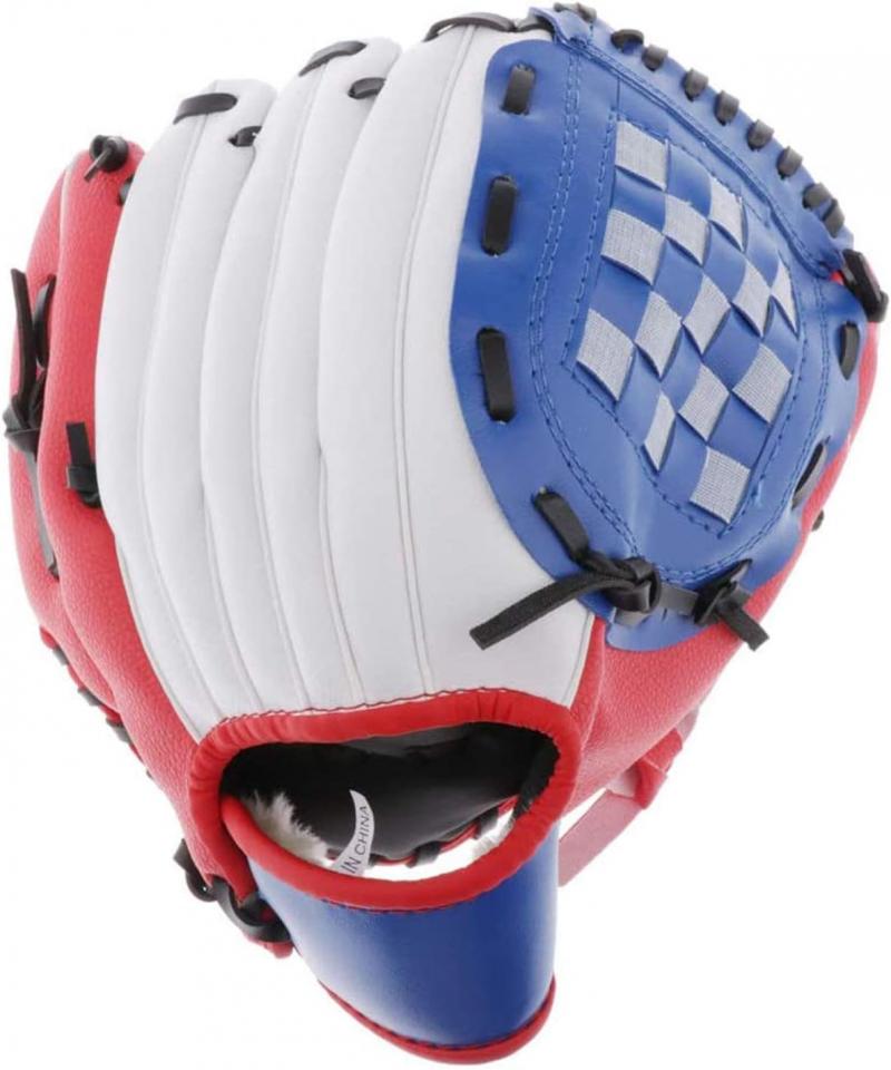Left-Handed Baseball Gloves: The Top Mitts for Southpaws in 2023