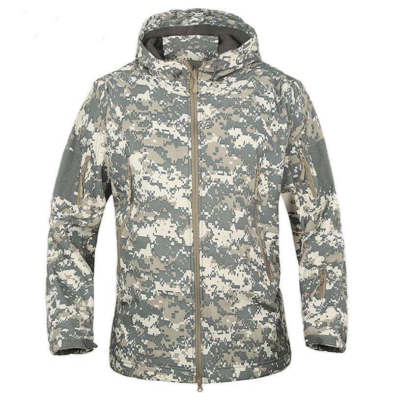 Lightweight Hunting Jackets For Men: The Top Features To Look For When Buying Your Next Camo Coat