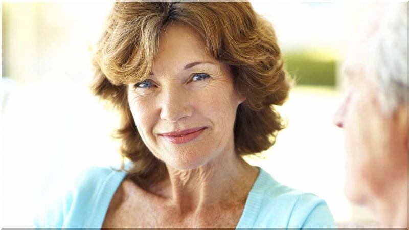 Look Fabulous At Any Age: 15 Stylish Tank Tops For Older Women Worth Trying