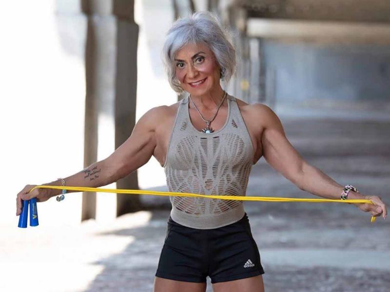 Look Fabulous At Any Age: 15 Stylish Tank Tops For Older Women Worth Trying