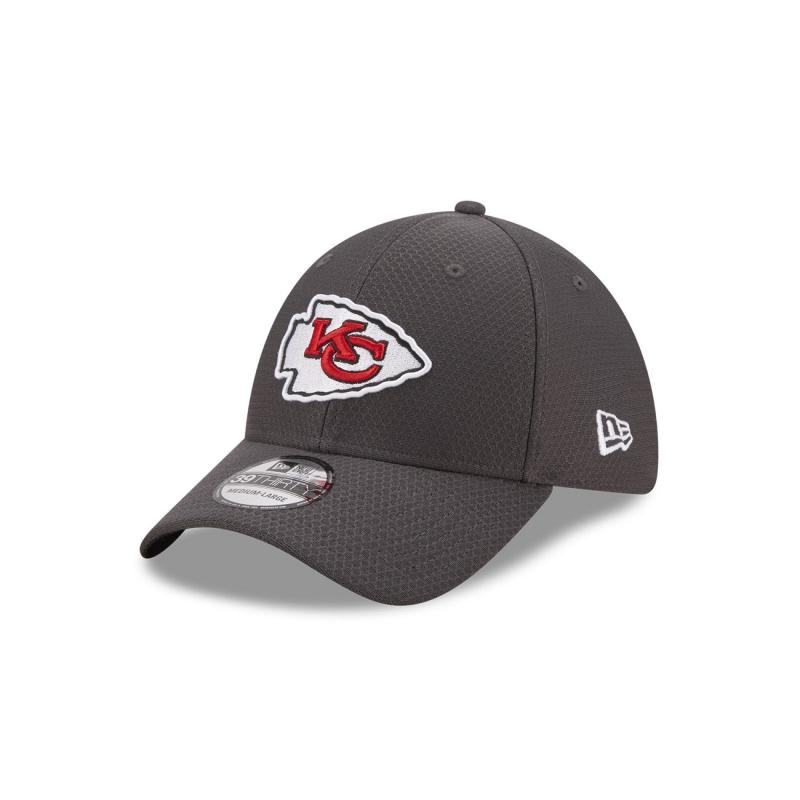 Looking for a Classic Cincinnati Reds Hat. How the New Era 39Thirty Can Make You Stand Out