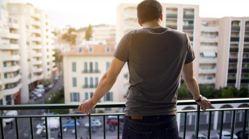 Looking for a Comfortable & Stylish Men