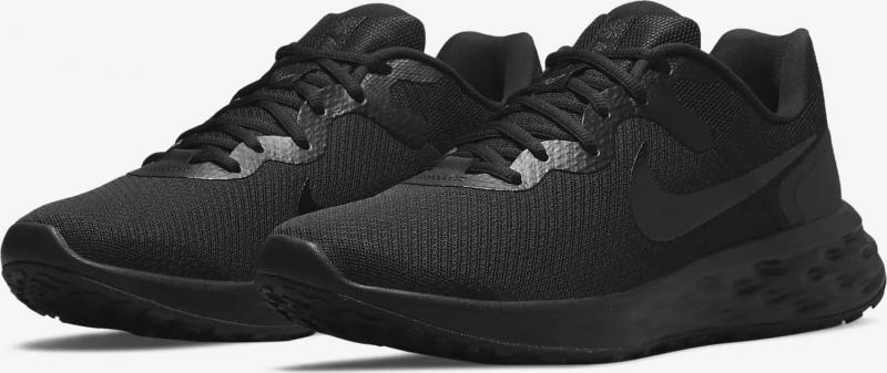 Looking for a Comfortable Yet Stylish Shoe. The Nike Revolution 6 Next Nature Delivers