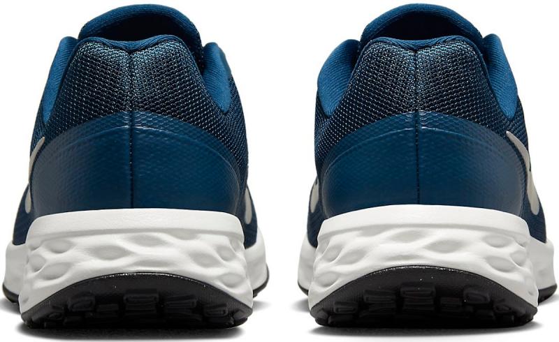 Looking for a Comfortable Yet Stylish Shoe. The Nike Revolution 6 Next Nature Delivers