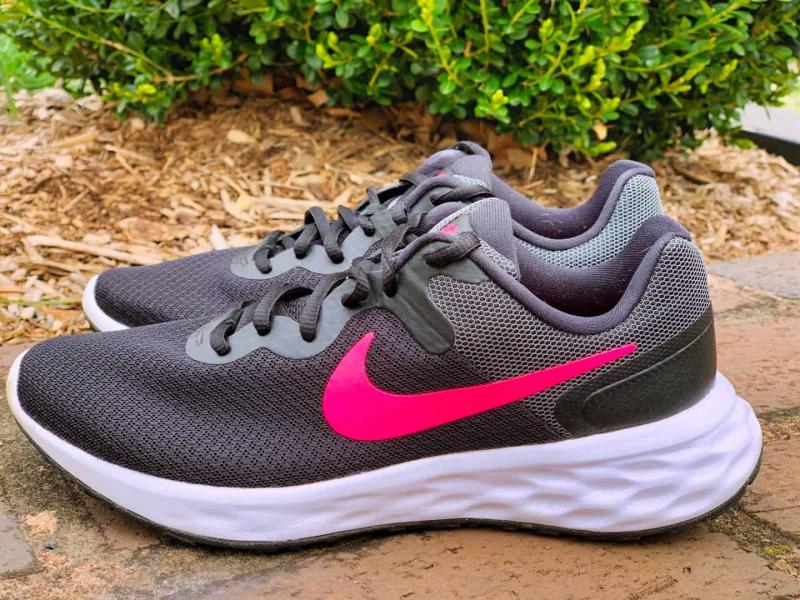 Looking for a Comfortable Yet Stylish Shoe. The Nike Revolution 6 Next Nature Delivers
