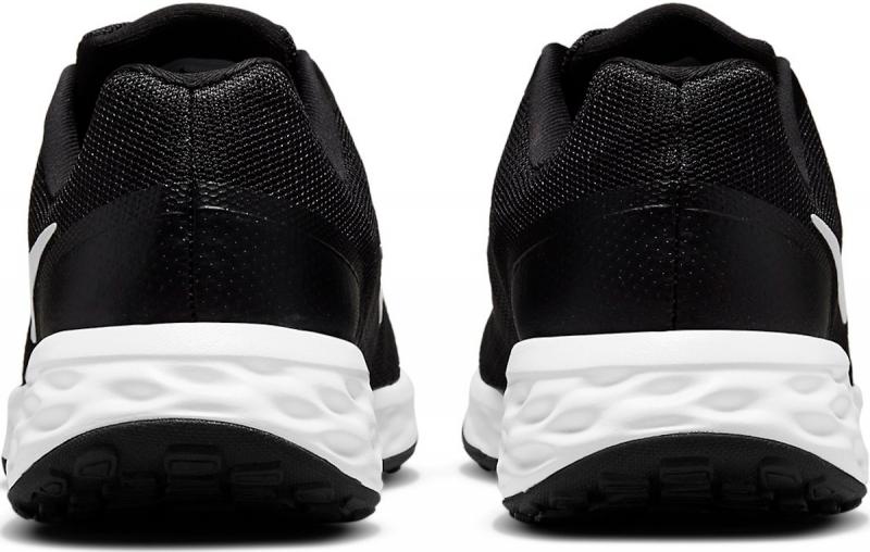 Looking for a Comfortable Yet Stylish Shoe. The Nike Revolution 6 Next Nature Delivers