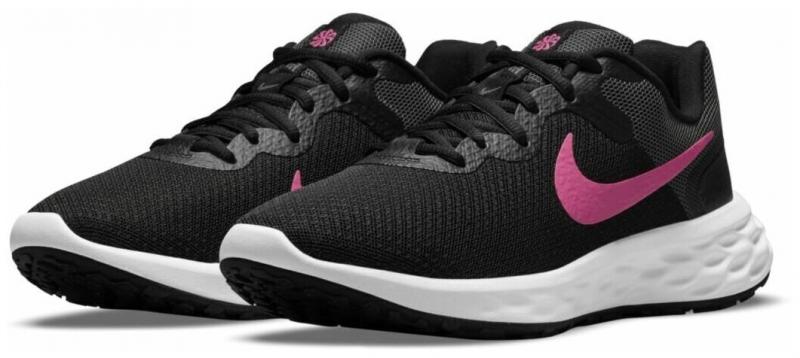Looking for a Comfortable Yet Stylish Shoe. The Nike Revolution 6 Next Nature Delivers