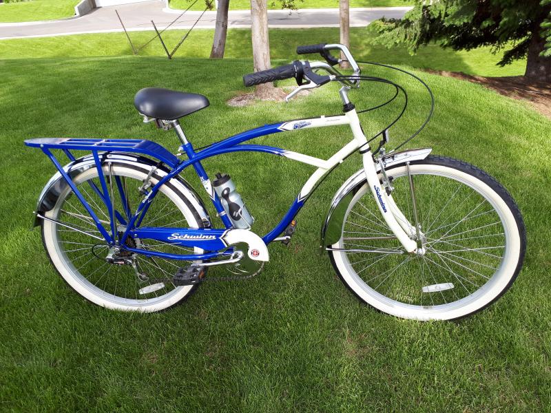 Looking for a Comfy Cruiser under $300: Why the Schwinn Largo 7 is the Perfect Budget Beach Bike