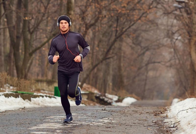 Looking for a Cozy Nike Sweatsuit this Winter. Best Styles and Where to Find Them Near You