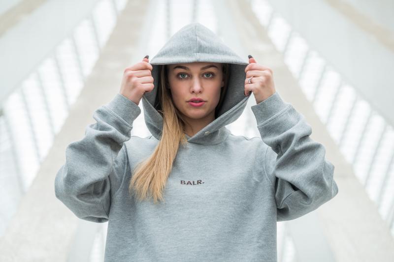 Looking for a Cozy Purple Nike Sweatshirt. Here are 15 Ways to Style This Comfy Classic