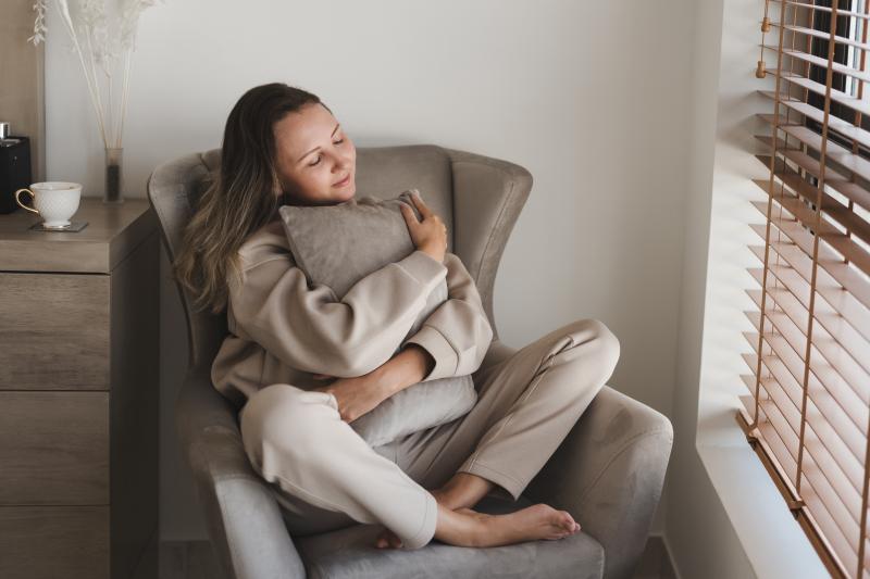 Looking for a Cozy Purple Nike Sweatshirt. Here are 15 Ways to Style This Comfy Classic