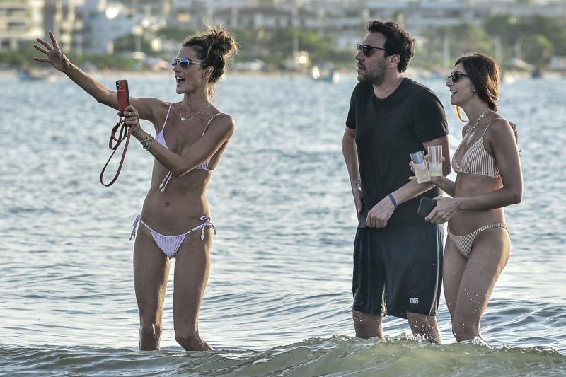 Looking for a Full Rash Guard Swimsuit. Here Are 15 Must-Have Styles This Summer