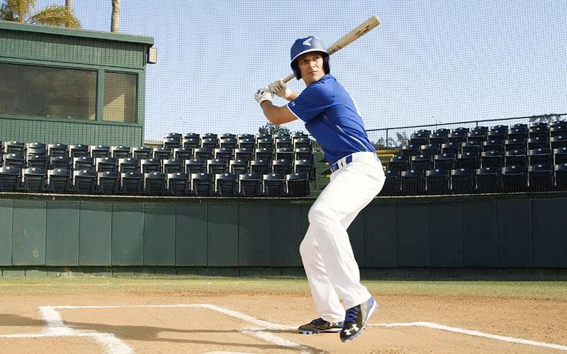 Looking For A High Performing Baseball Bat in 2023. Check Out The Louisville Slugger 7 Series Maple C271