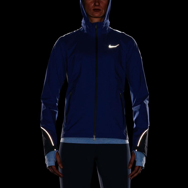 Looking for a Light Jacket for Women. Consider These 15 Nike Options