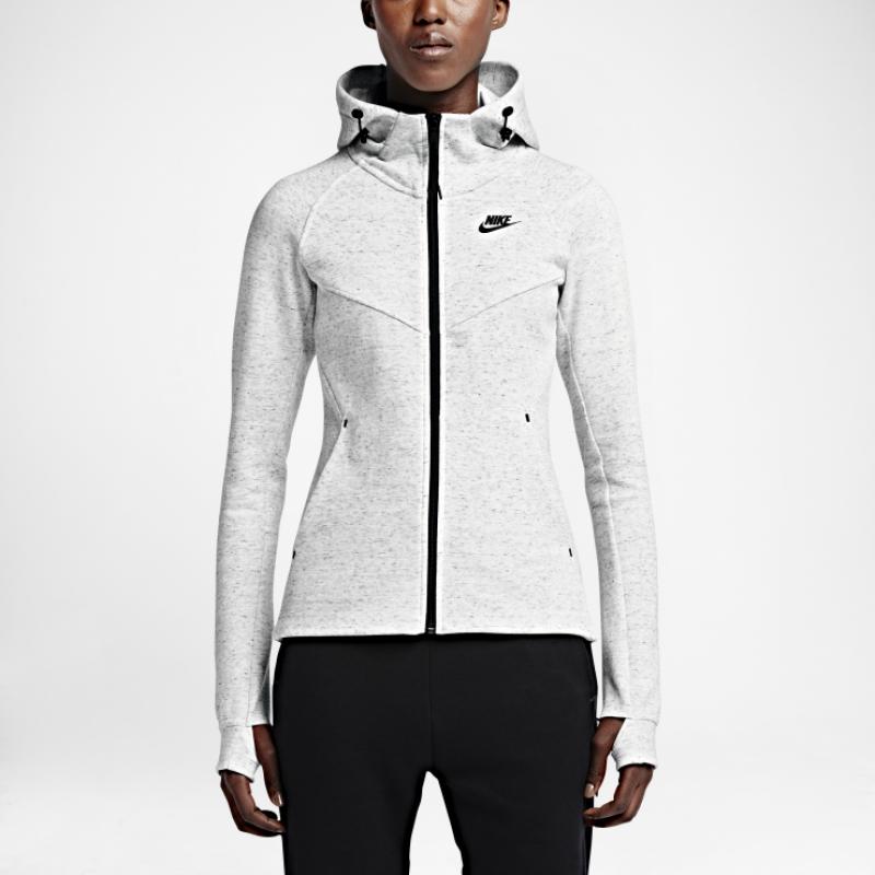 Looking for a Light Jacket for Women. Consider These 15 Nike Options