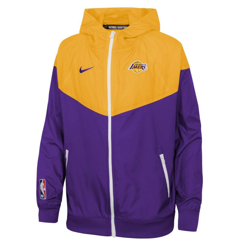 Looking for a Lightweight Nike Jacket This Year. Check Out These 15 Styles