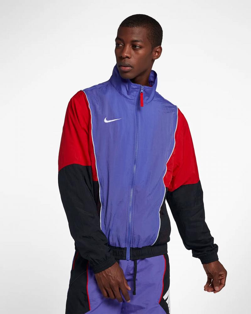 Looking for a Lightweight Nike Jacket This Year. Check Out These 15 Styles