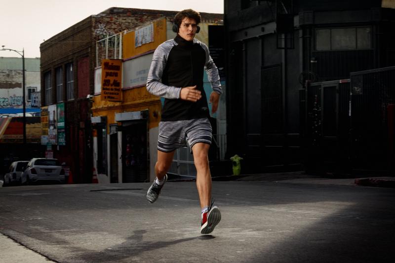 Looking For A Stylish Activewear Top This Fall. : Discover The New Balance Thermal Half Zip