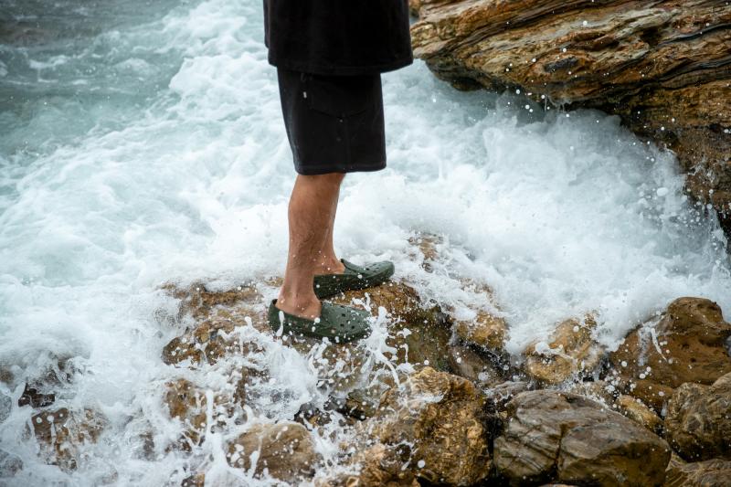 Looking for a Stylish and Comfortable Sneaker: Discover Why the Vans Trek Slip On Is a Must-Have Shoe