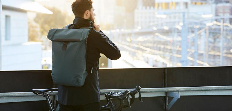 Looking for a Stylish Baseball Bag. Check Out These Black & Gold Options
