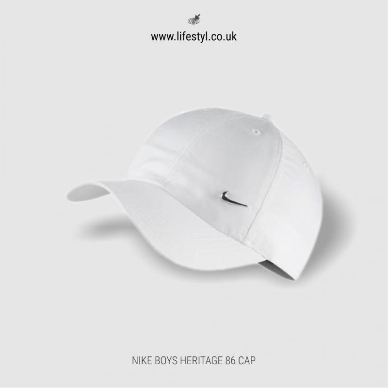 Looking for a Stylish Nike Hat. Check Out These Royal Blue Options
