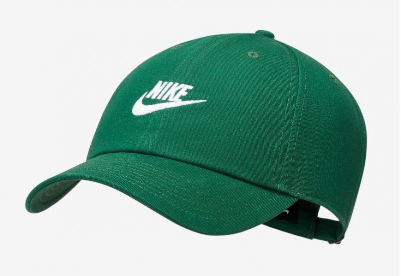 Looking for a Stylish Nike Hat. Check Out These Royal Blue Options