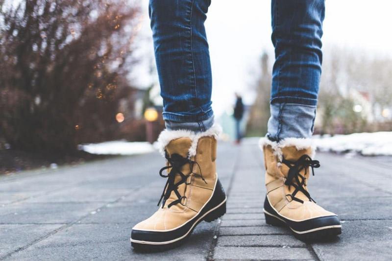 Looking for a Trendy Yet Functional Winter Boot. Discover the Sorel Caribou Sneaker