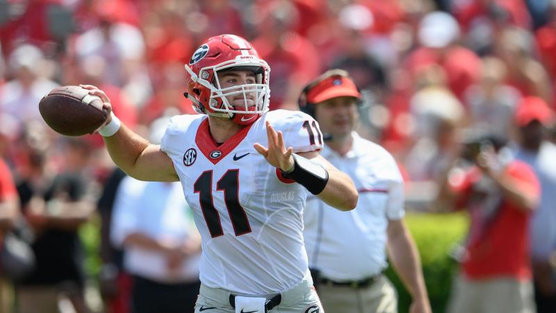 Looking for a Unique Gift: 15 Reasons to Buy a Georgia Bulldogs Football Jersey