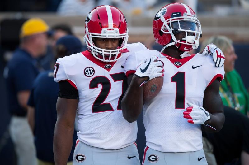 Looking for a Unique Gift: 15 Reasons to Buy a Georgia Bulldogs Football Jersey