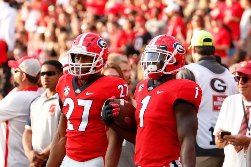 Looking for a Unique Gift: 15 Reasons to Buy a Georgia Bulldogs Football Jersey