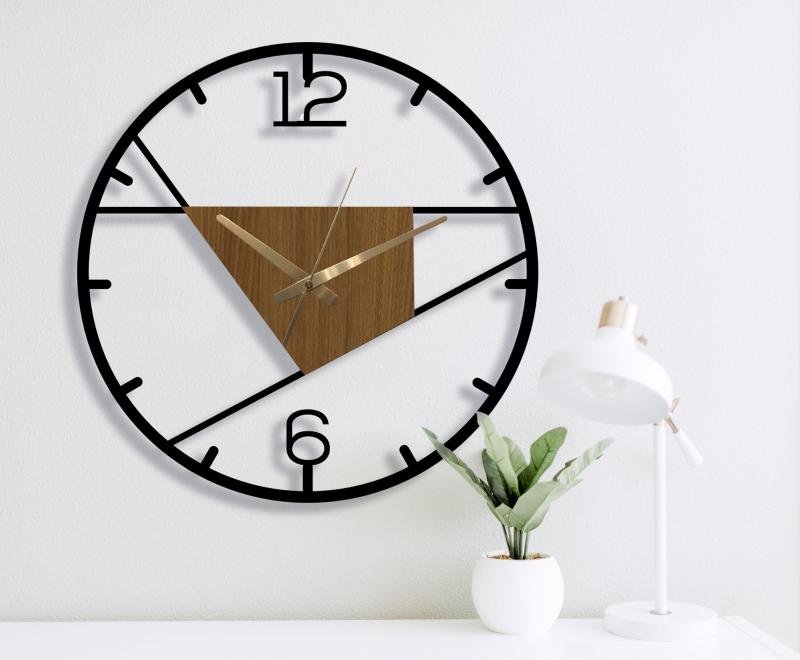 Looking for a Unique Wall Clock in 2023. 8 Reasons Why a Silent Sweep Table Clock in Pink is Perfect