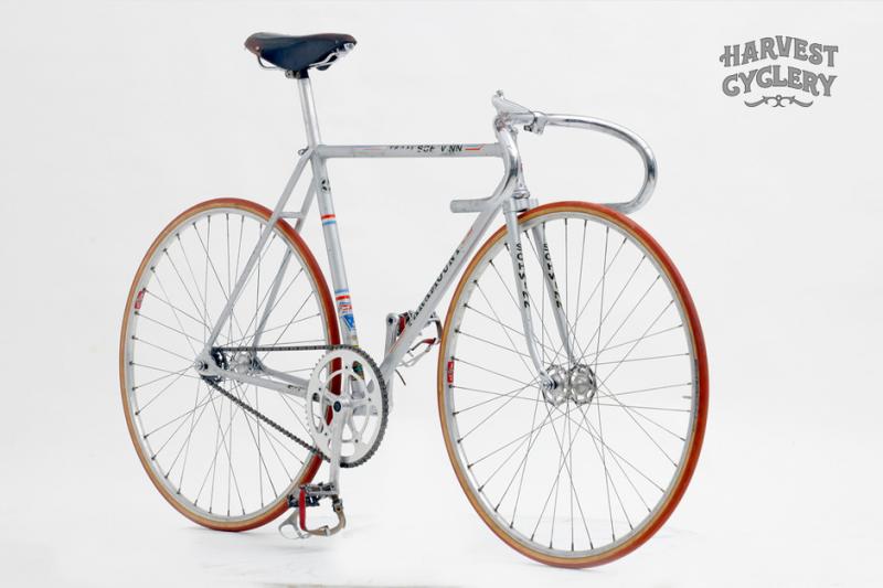Looking for a Versatile Bike: Discover the Surprisingly Capable Schwinn Super Sport