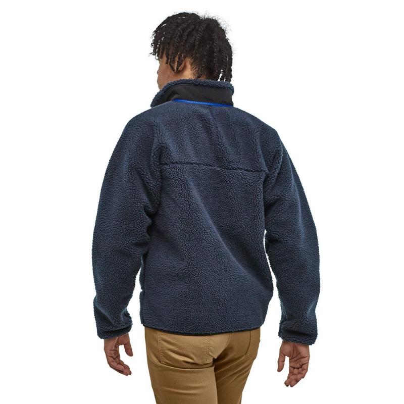Looking for a Warm Vintage Jacket. Discover 15 Amazing Retro Patagonia Fleece Jackets
