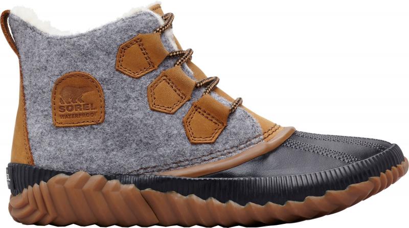 Looking for a Waterproof Sneaker This Winter. Don