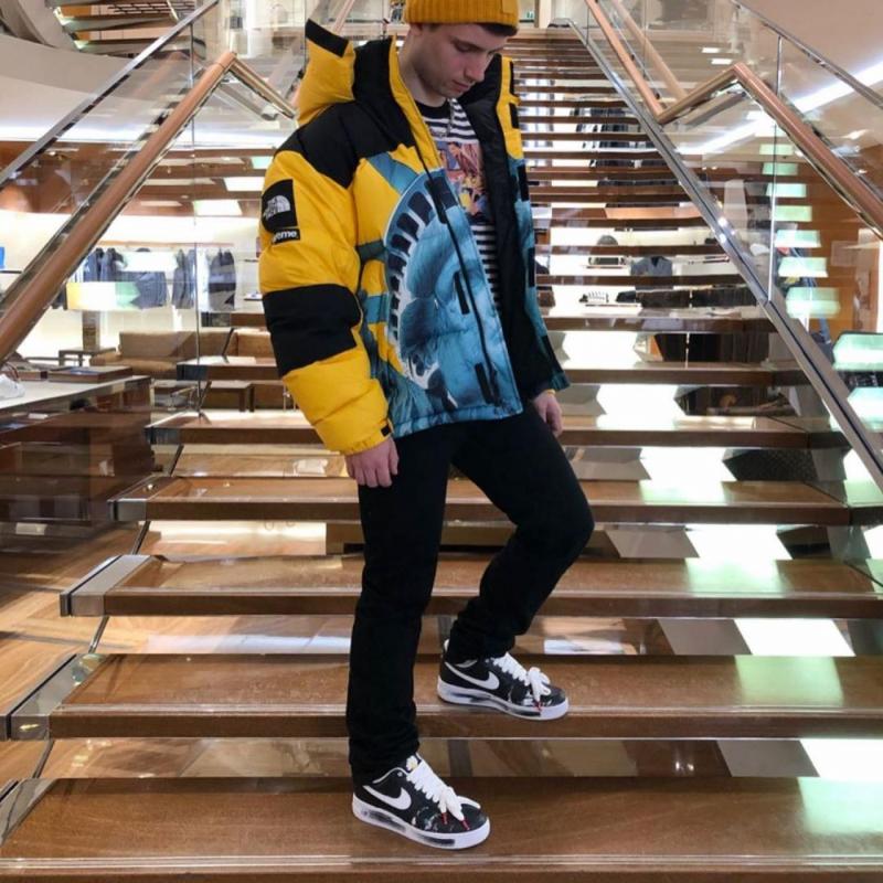 Looking for a Yellow North Face Jacket. Uncover the Perfect Style in 2023