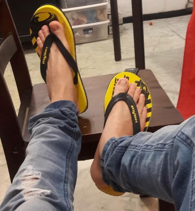 Looking for Adidas Black Sandals: 15 Reasons Why Adidas Black Flip Flops are a Must-Have This Summer