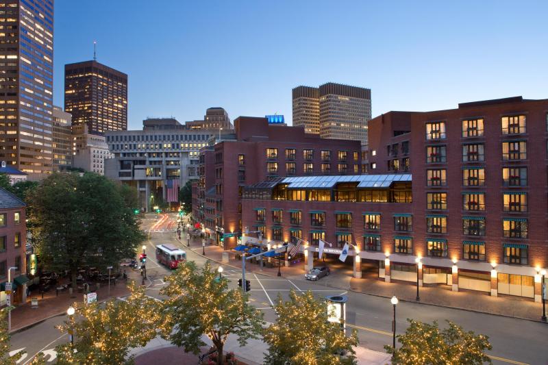 Looking for Adventure in North Carolina from Boston. 15 Must-See Sights in NC for Bostonians