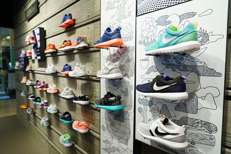 Looking for Affordable Nike Air Max Shoes Near You. Find Out Where to Get the Best Deals